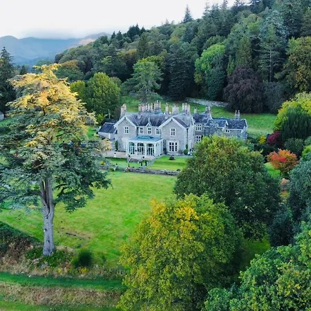The Lodge, Wansfell Holme, Windermere Holiday home *